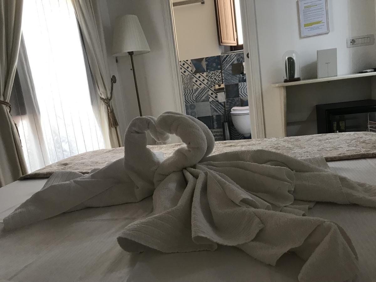 A Casa Di Alessandro トロペーア エクステリア 写真