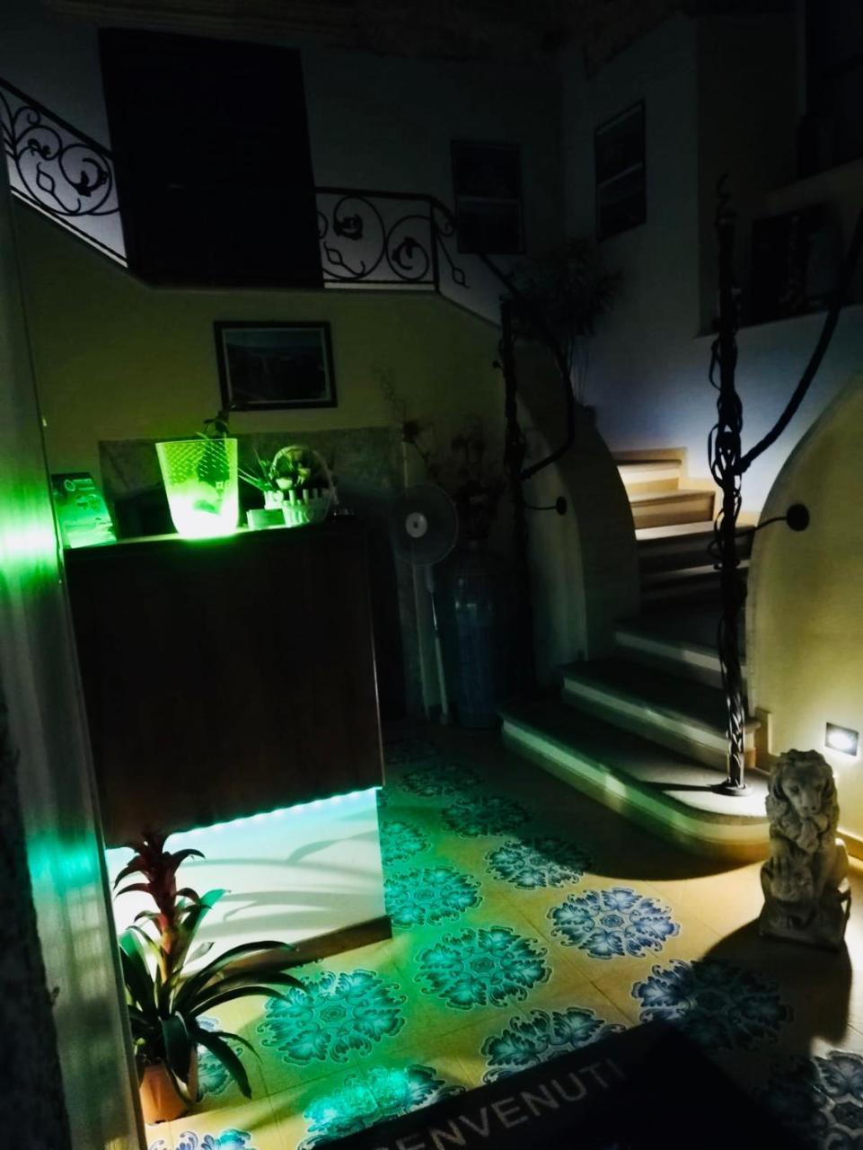 A Casa Di Alessandro トロペーア エクステリア 写真