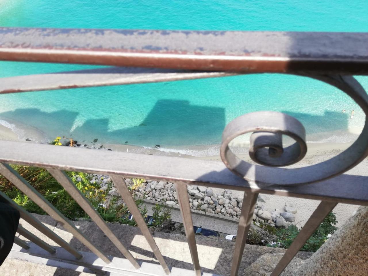 A Casa Di Alessandro トロペーア エクステリア 写真